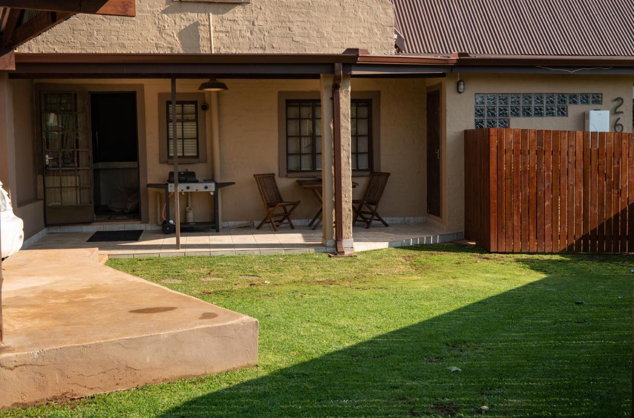 Camdeboo Place Dullstroom Εξωτερικό φωτογραφία
